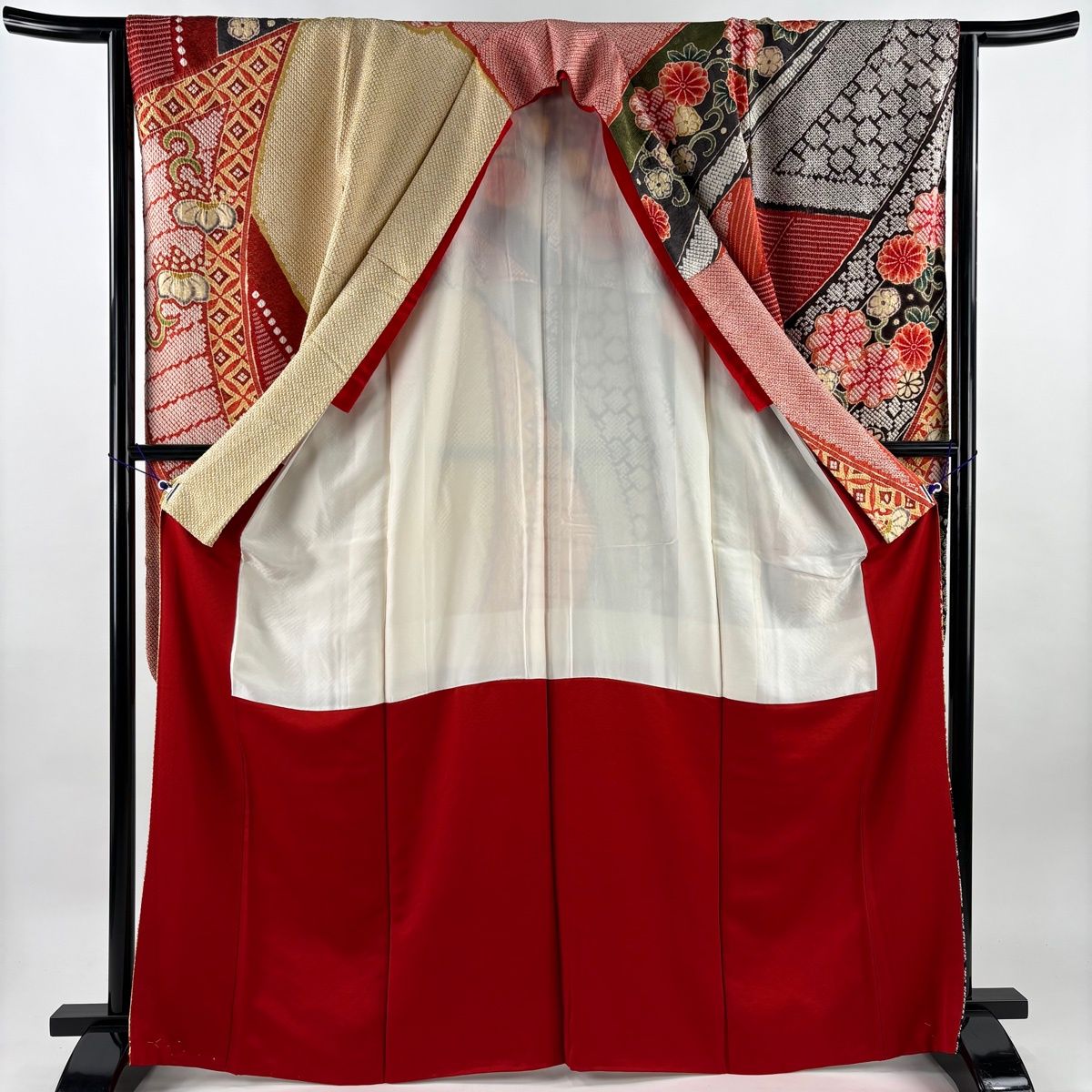 振袖 身丈168cm 裄丈70cm 正絹 秀品 【中古】 振袖 身丈168cm 裄丈64.5cm M 袷 菊唐草 七宝文 絞り 金彩 朱色 正絹