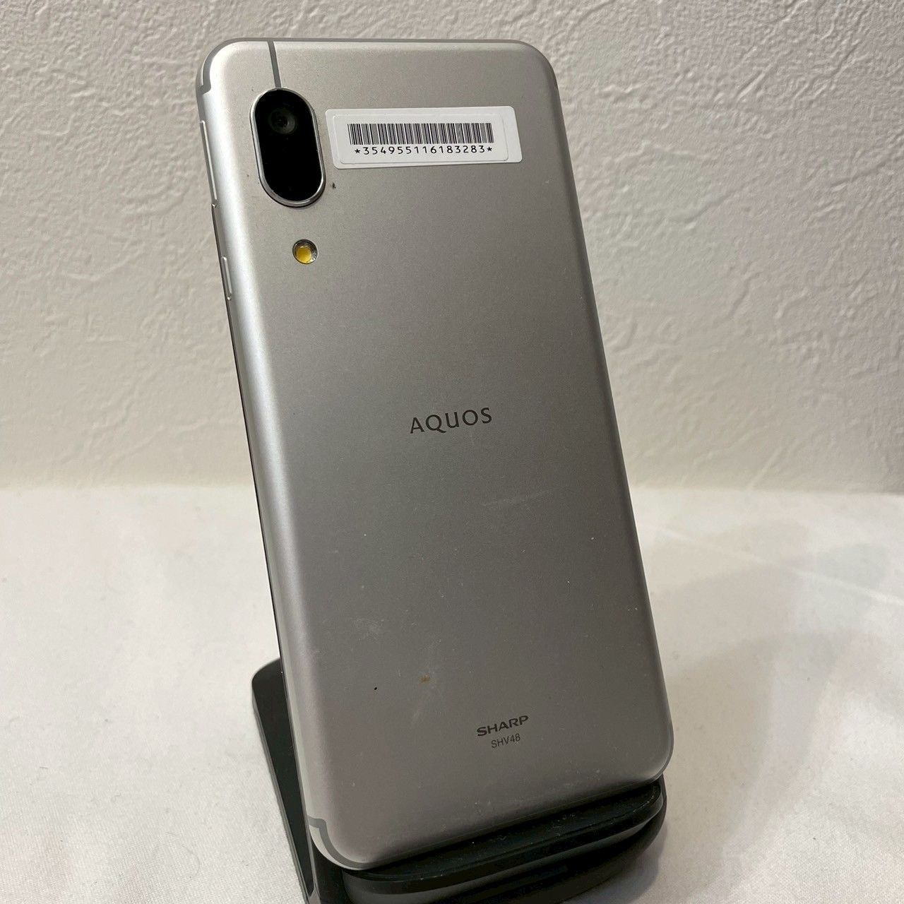 AQUOS SHV48 シルバー SIMフリー SHARP - メルカリ