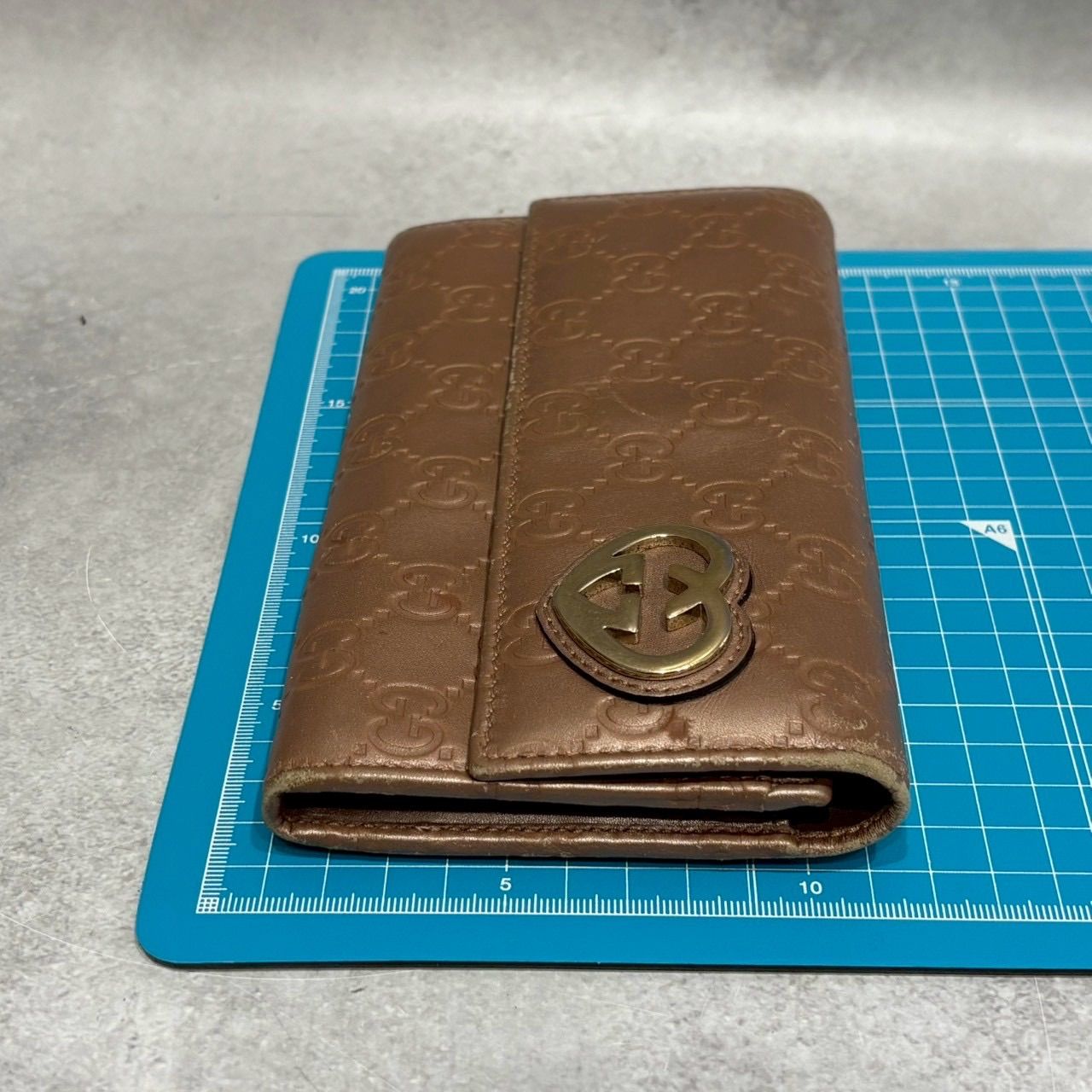 GUCCI グッチ シマ GG ハート インターロッキングG 長財布 二つ折り