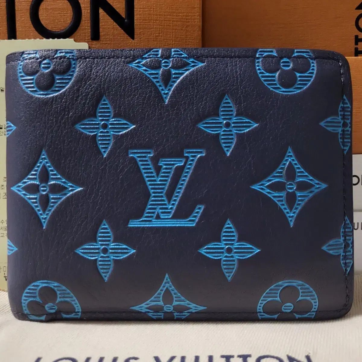 限定モデル/フルセット Louis Vuitton ルイヴィトン シャドウ マルチ 