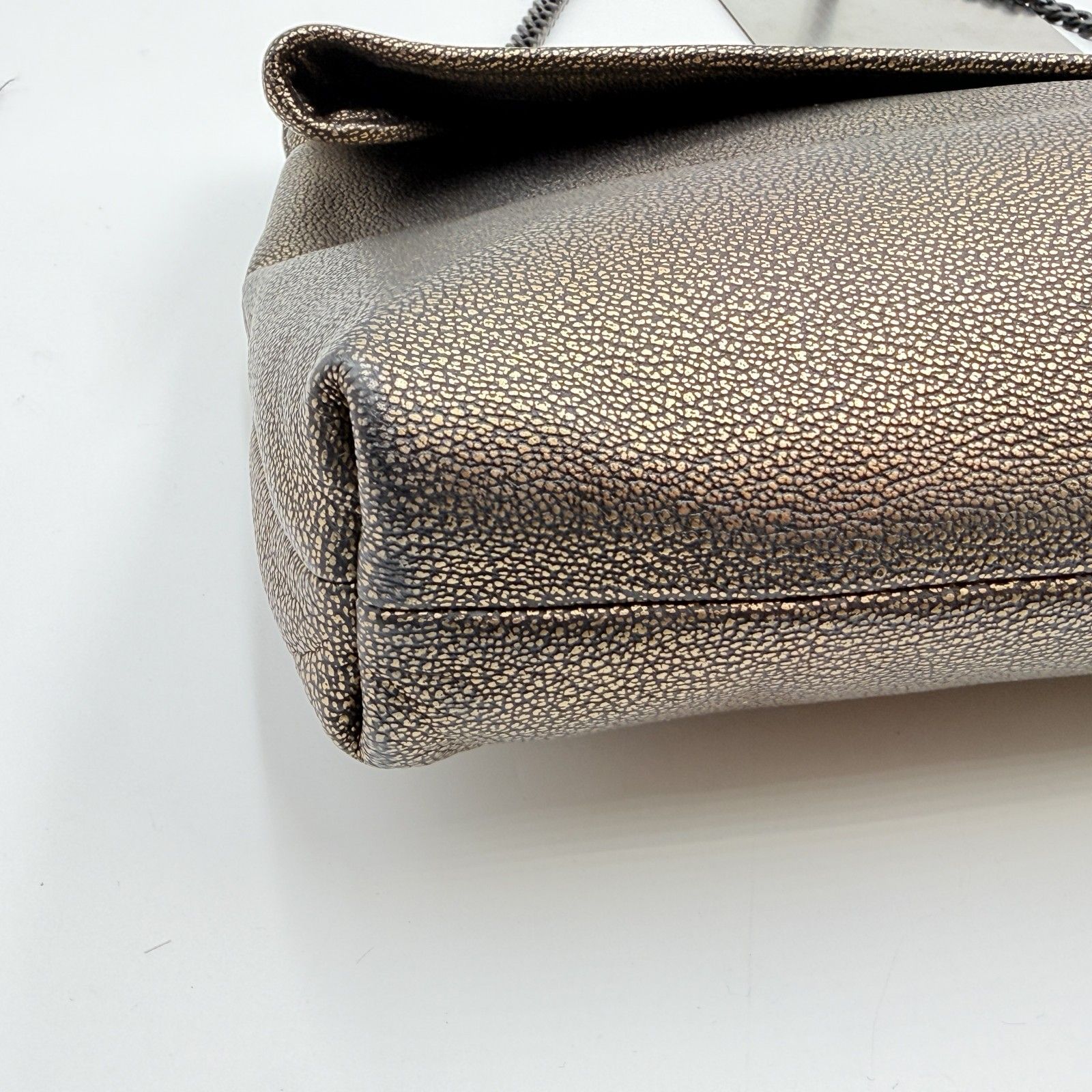 レディース COACH（コーチ）チェーンショルダーバッグ メタリック 