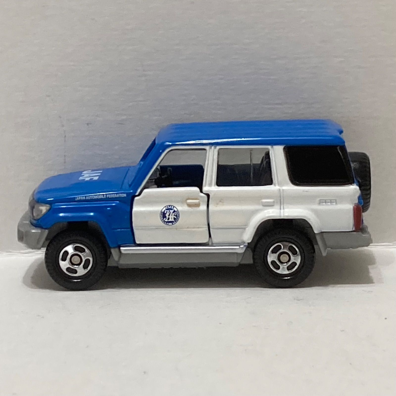 トミカ】トヨタ ランドクルーザー 70 JAF／ No.44 レッド 絶版 未使用