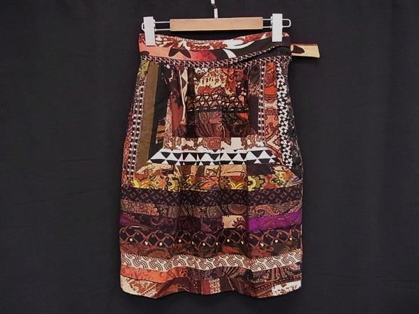 □美品□ ETRO エトロ シルク100% 総柄 タイトスカート 表記 □美品□ ETRO エトロ シルク100% 総柄 タイトスカート 表記