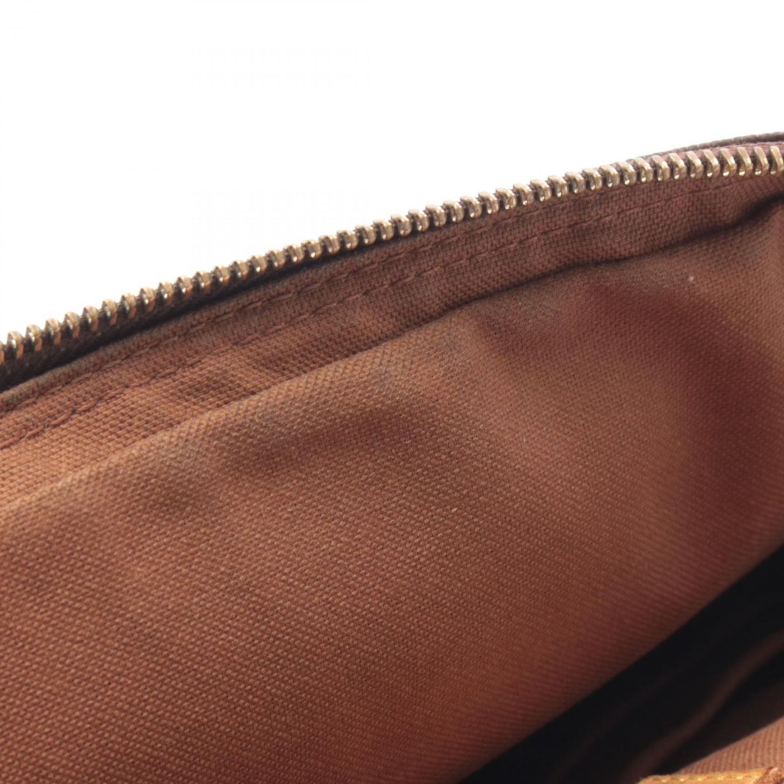 Buy from Japan Easily