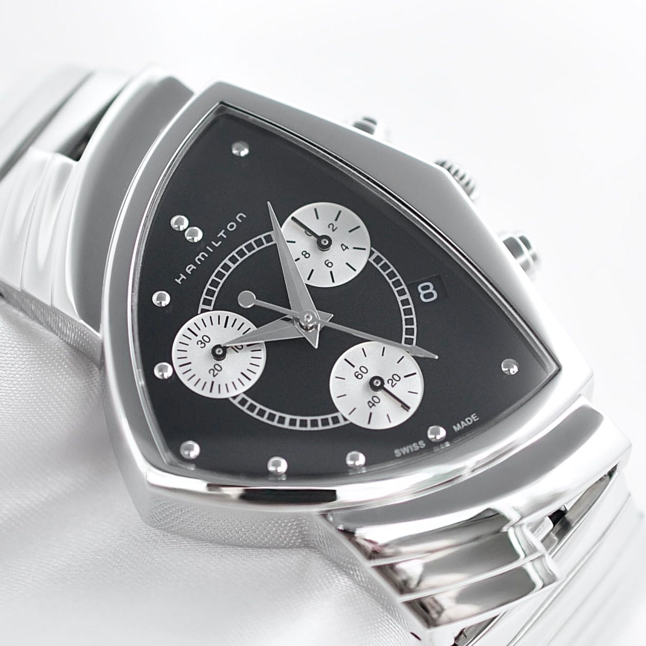HAMILTON 新品同様 ベンチュラ クロノグラフ H244121 メンズ W00221