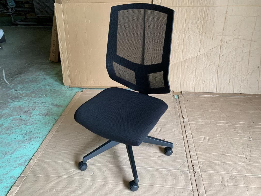 メッシュチェア 背座シンクロロッキング