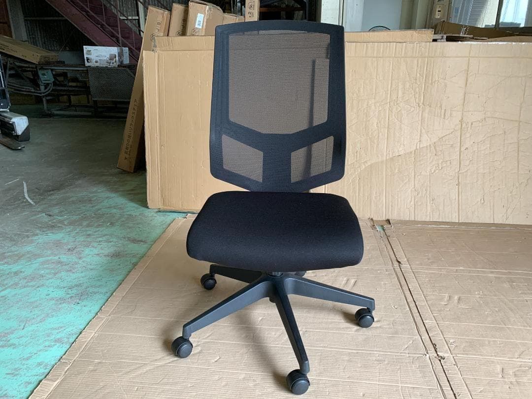 メッシュチェア