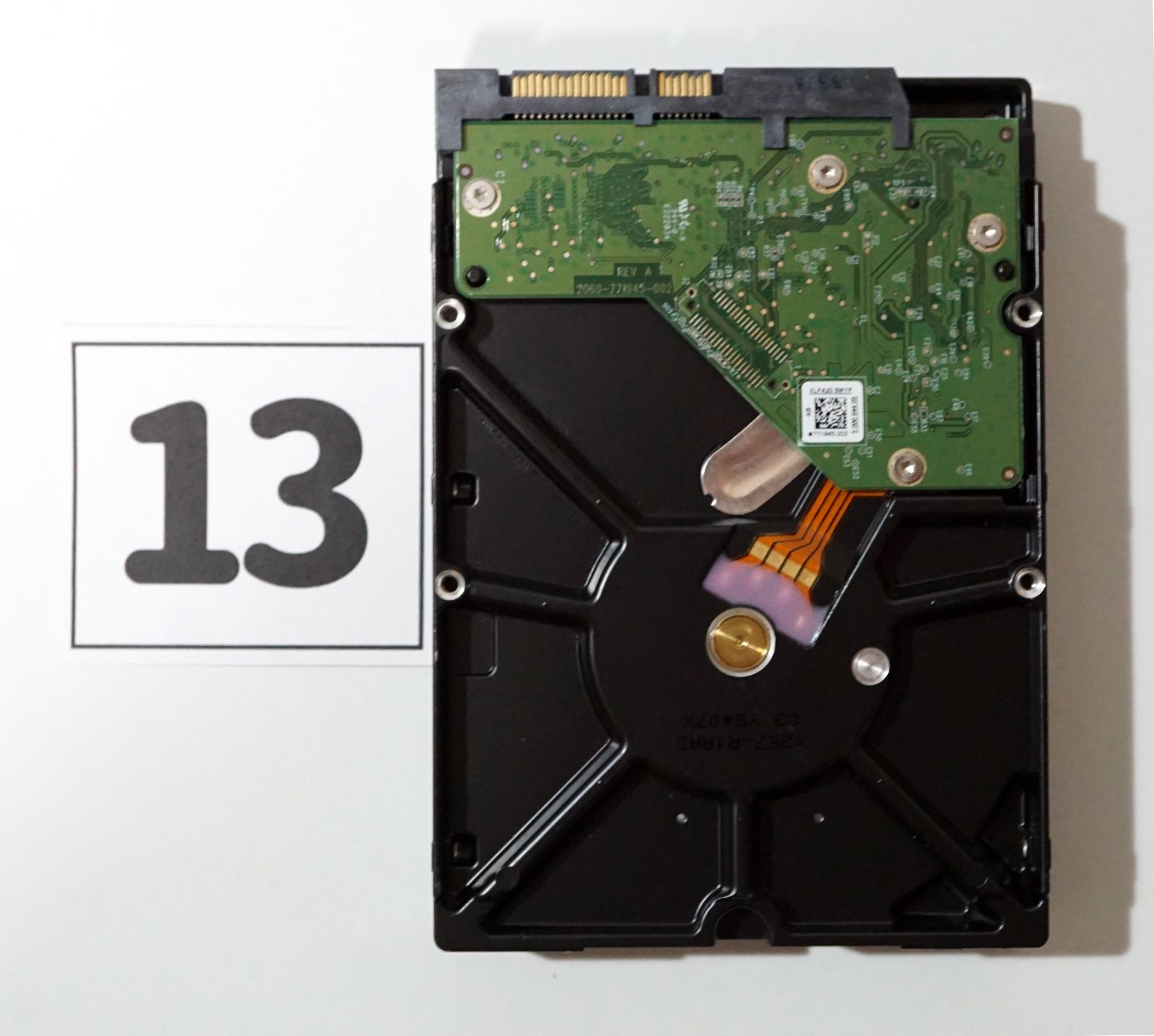 PCパーツ 【 / 使用少・負荷テスト済】WD Green 2.0TB HDD (WD20EZRX