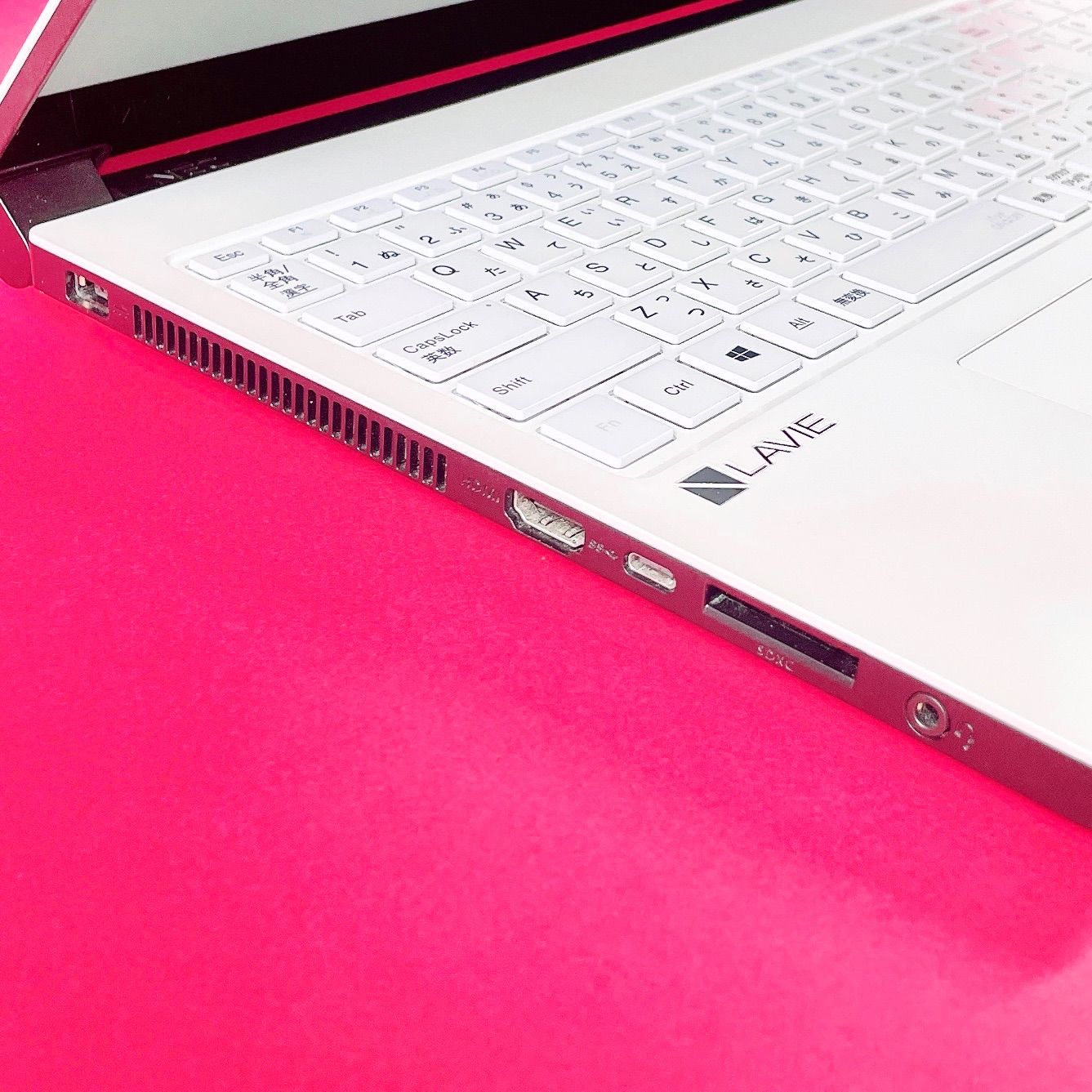NEC Corei7薄型ノートPC✨Win11対応✨美品液晶- メルカリ NEC Corei7薄型ノートPC✨Win11対応✨美品液晶- メルカリ