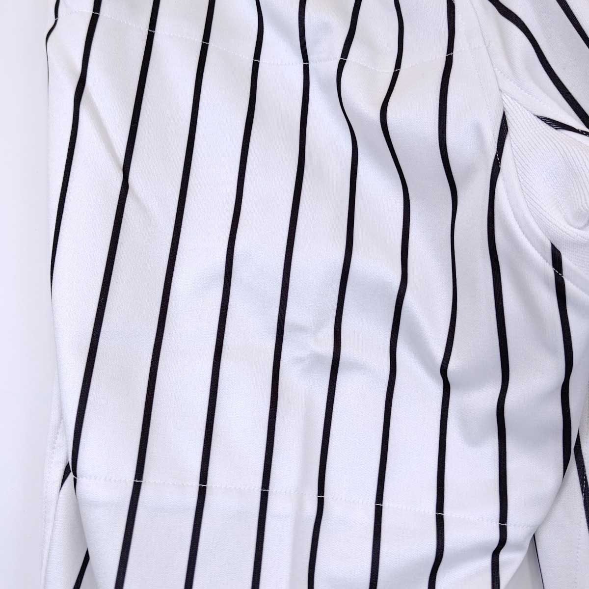 上下セット] デサント 阪神タイガース 実使用 交流戦 ユニフォーム #57