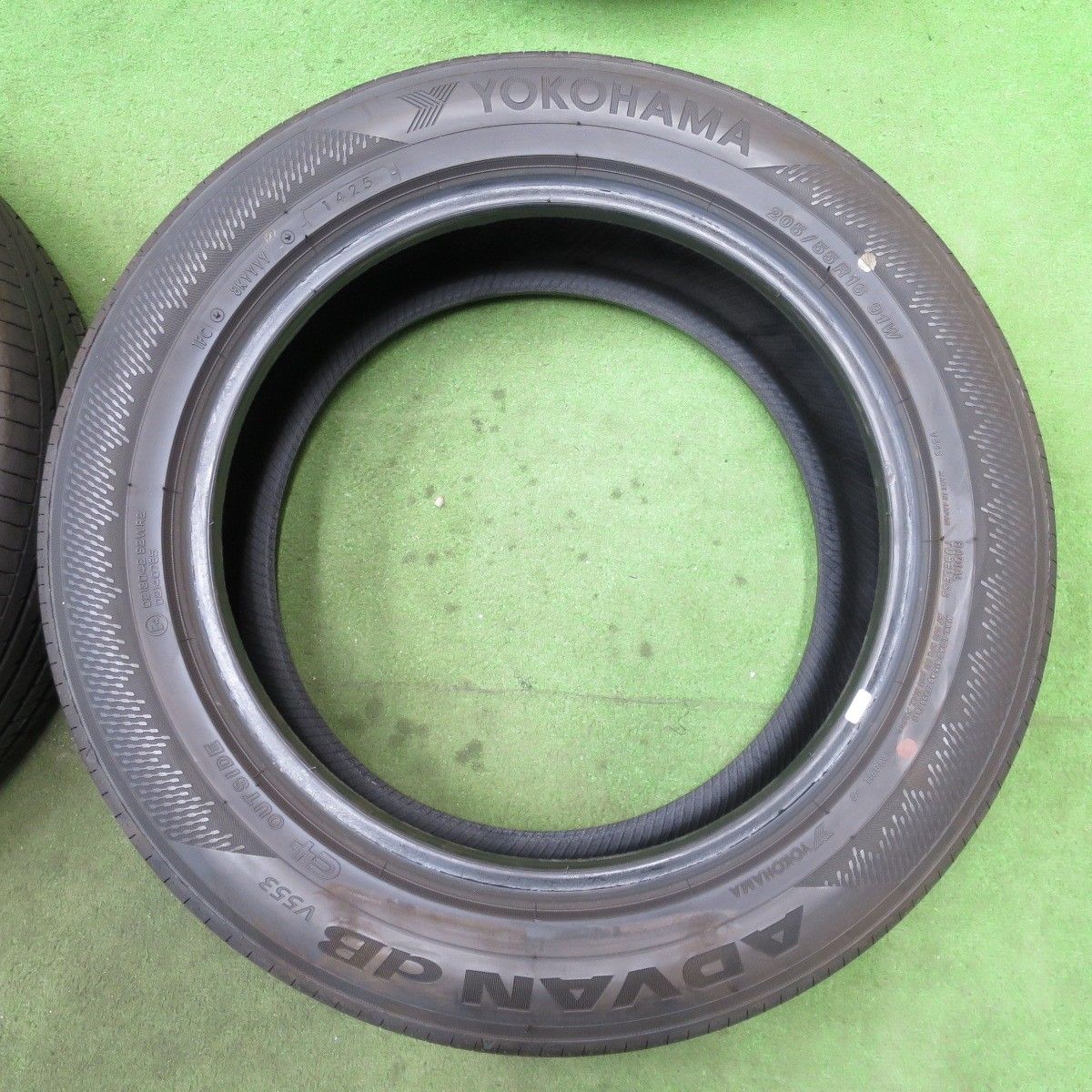新車外し！25年☆205/55R16 ヨコハマ アドバン dB V553 タイヤ 16 