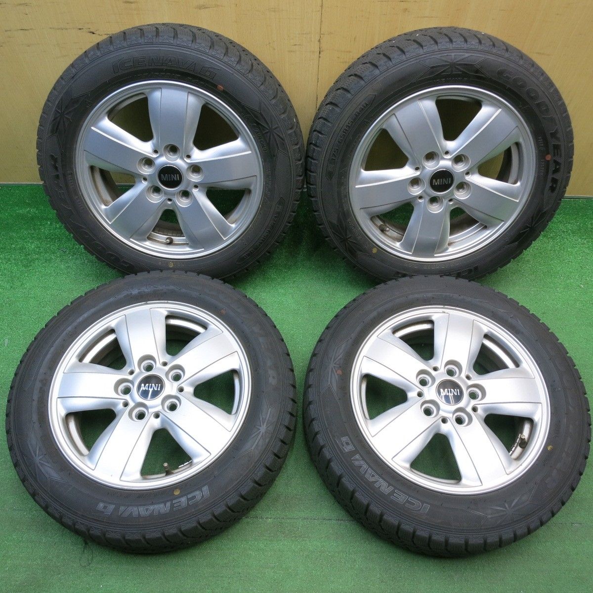 4本価格☆MINI ミニ F55 F56 等 純正 ヘリスポーク 492 175/65R15 