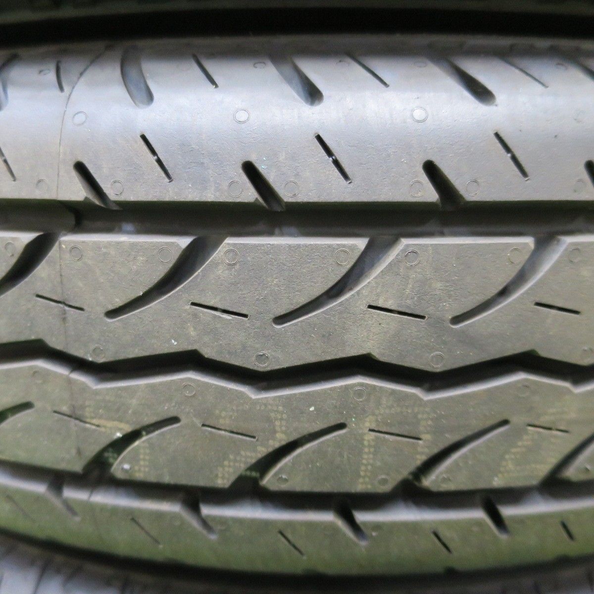 新車外し 2025年製 ヨコハマ JOB RY52 145/80R12 80/78N LT 4本 ハイゼット