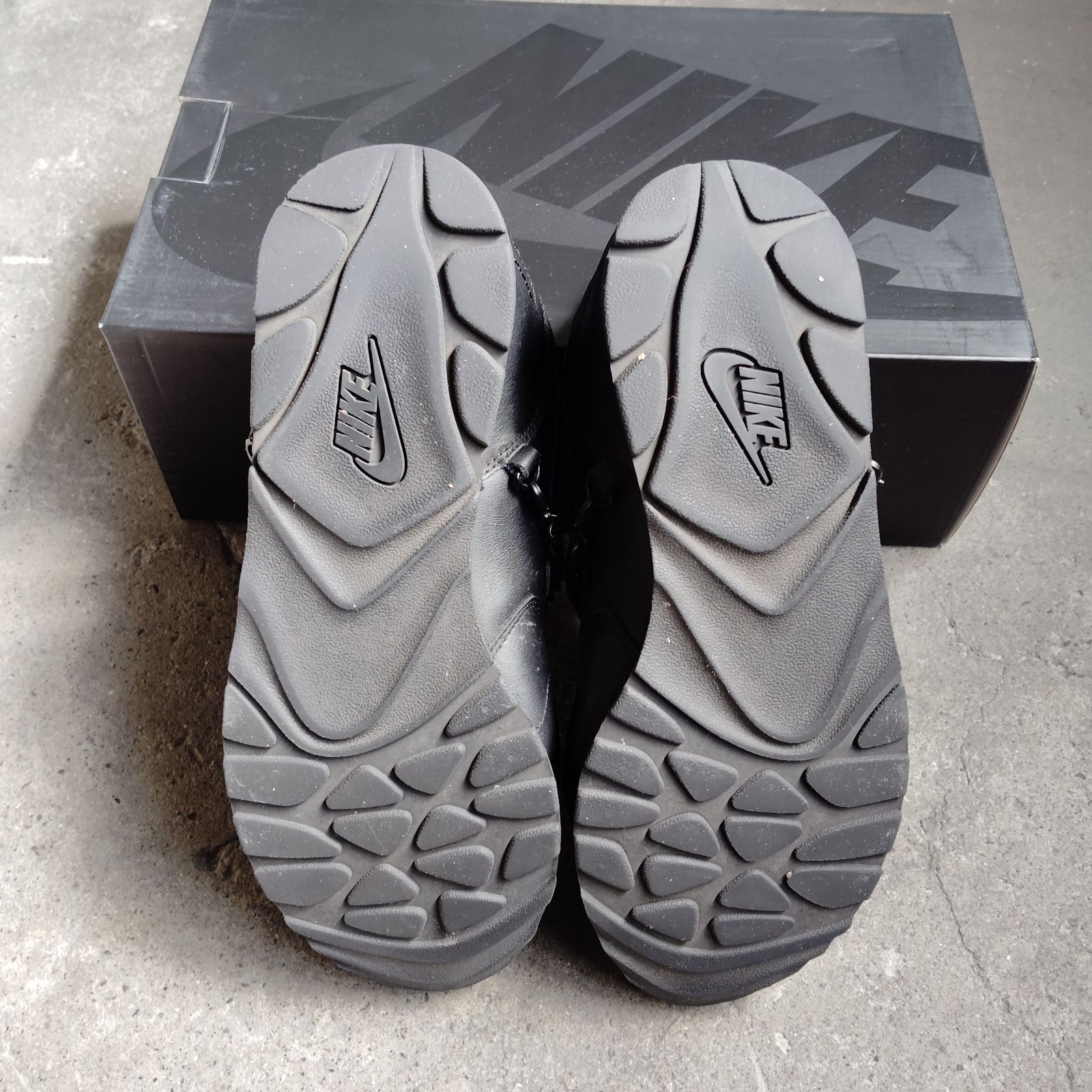 COMME des GARCONS × NIKE 19aw OUTBURST V / CDG 26cm
