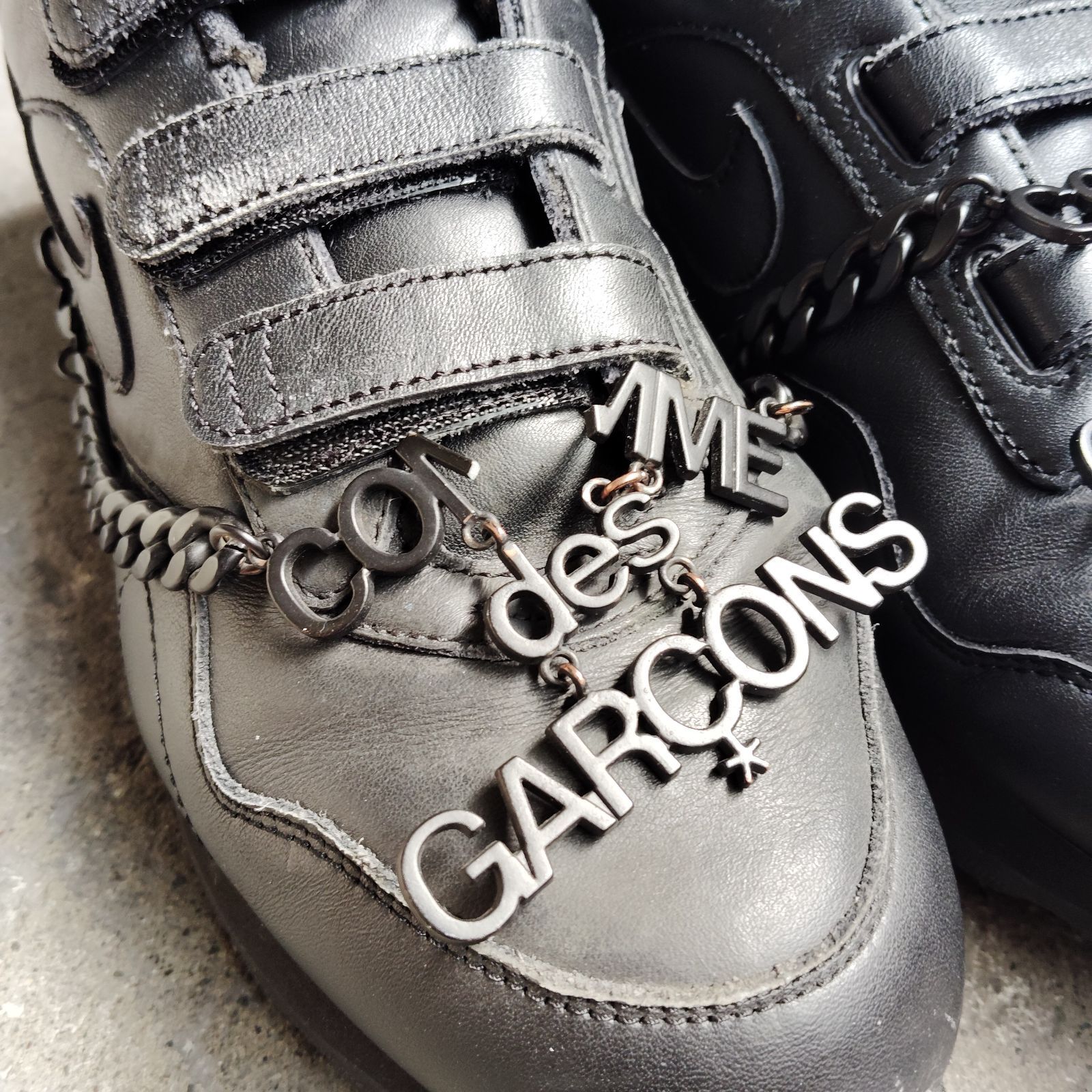 ［美品］［19AW］コムデギャルソン × ナイキ　アウトバースト スニーカー COMME des GARCONS × NIKE 19aw OUTBURST V / CDG 26cm