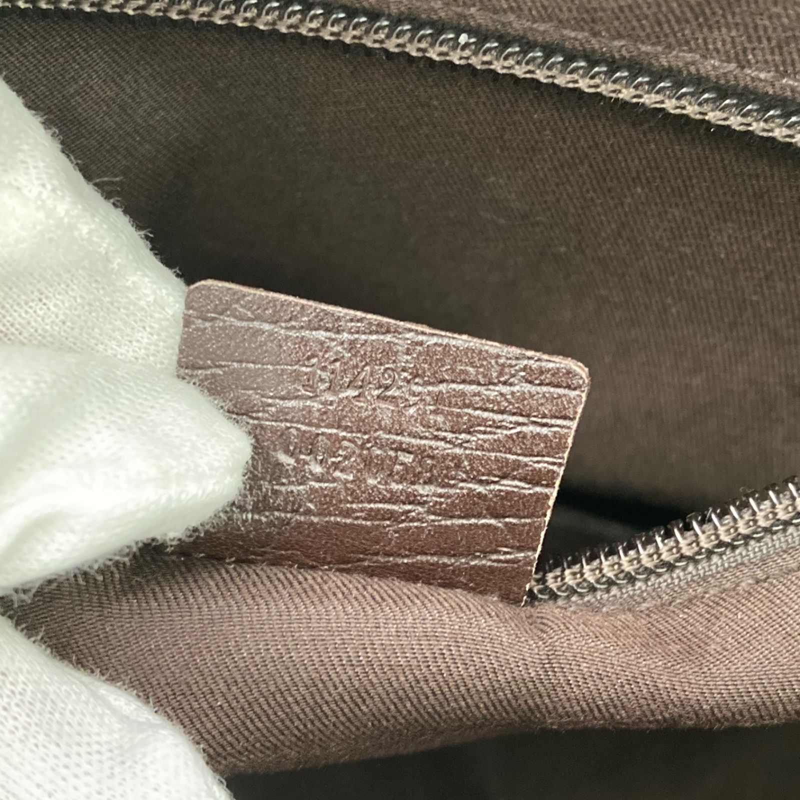 GUCCI】グッチ ショルダーバッグ 斜め掛け GG」ブラウン ☆ 【公式通販】