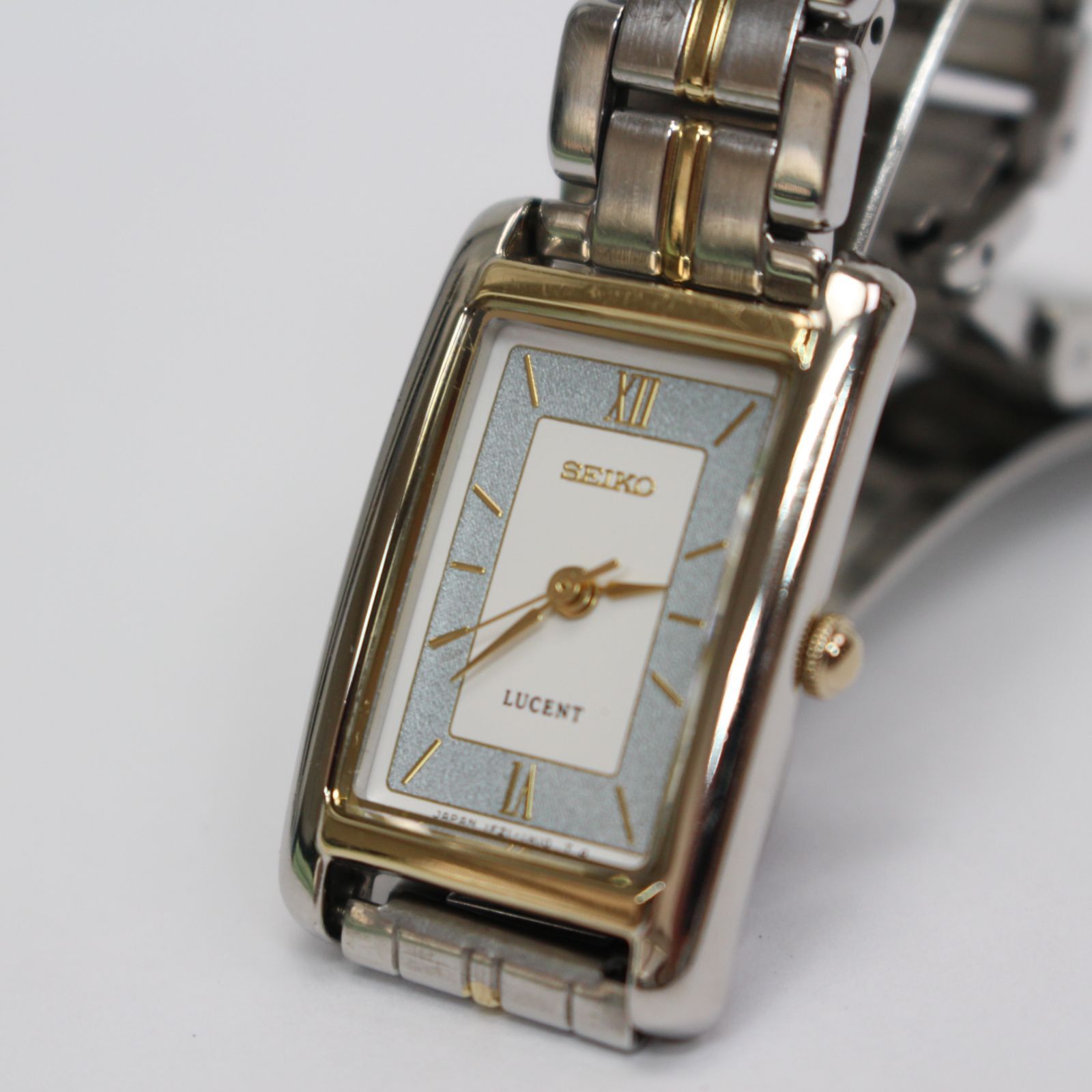 671)【26年3月に電池交換済み】SEIKO セイコー LUCENT ルーセント 1F21 
