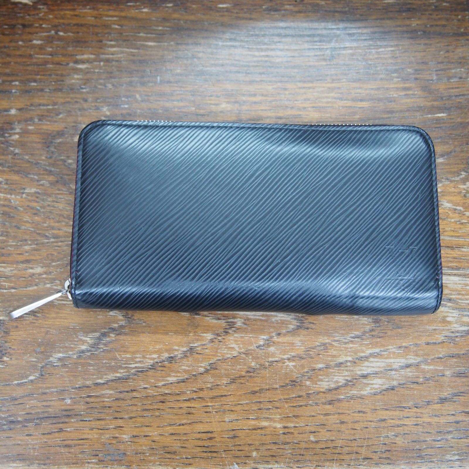 LOUIS VUITTON ルイヴィトン 長財布 ジッピーウォレット M64838 エピ