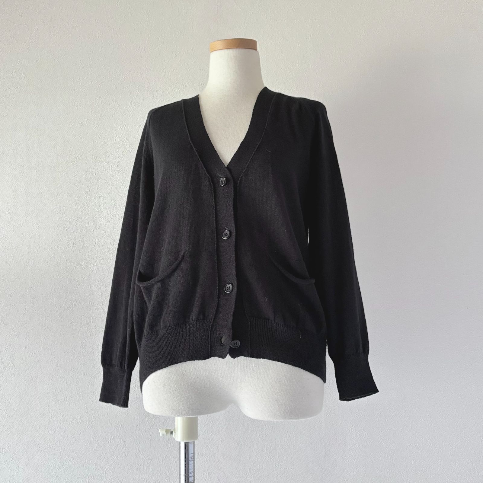 マーガレットハウエル コットンVネックカーディガン 黒 Ⅱ ナチュラル 通勤 美品 / MARGARET HOWELL マーガレットハウエル / 長袖 リネンコットン