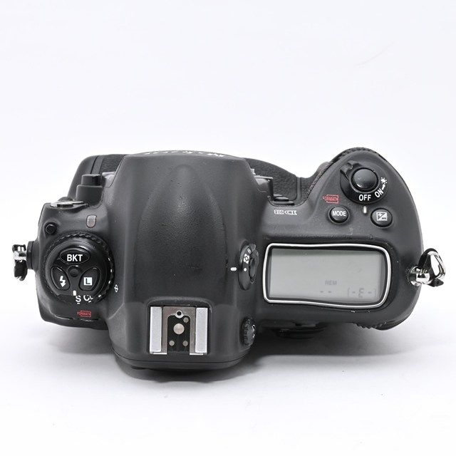 並品＞ Nikon D3 ボディ｜フルサイズ一眼レフカメラ｜約1210万画素