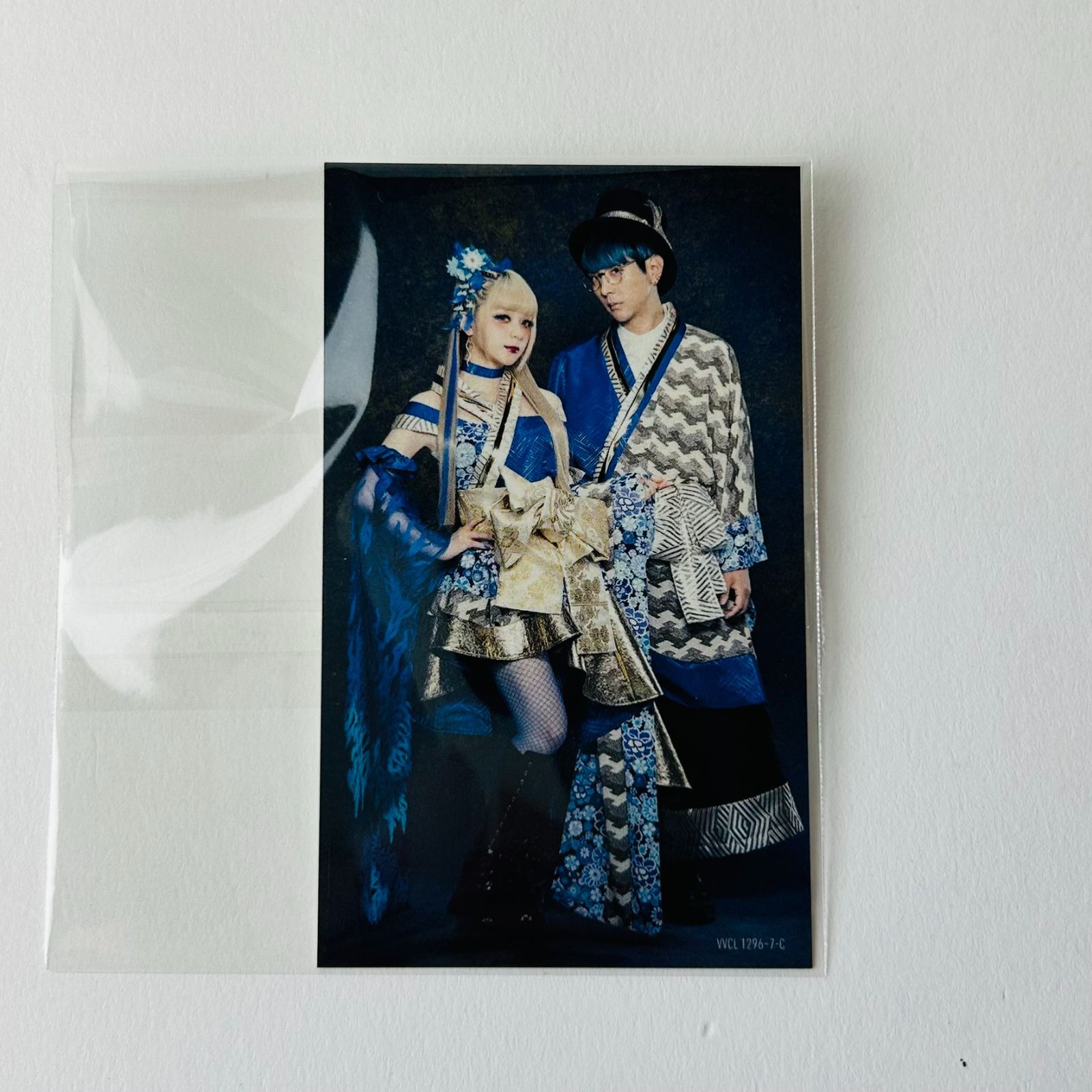 GARNiDELiA サイン入りCD 直筆サイン入り美品] GARNiDELiA（ガルニデリア）響喜乱舞 (初回生産