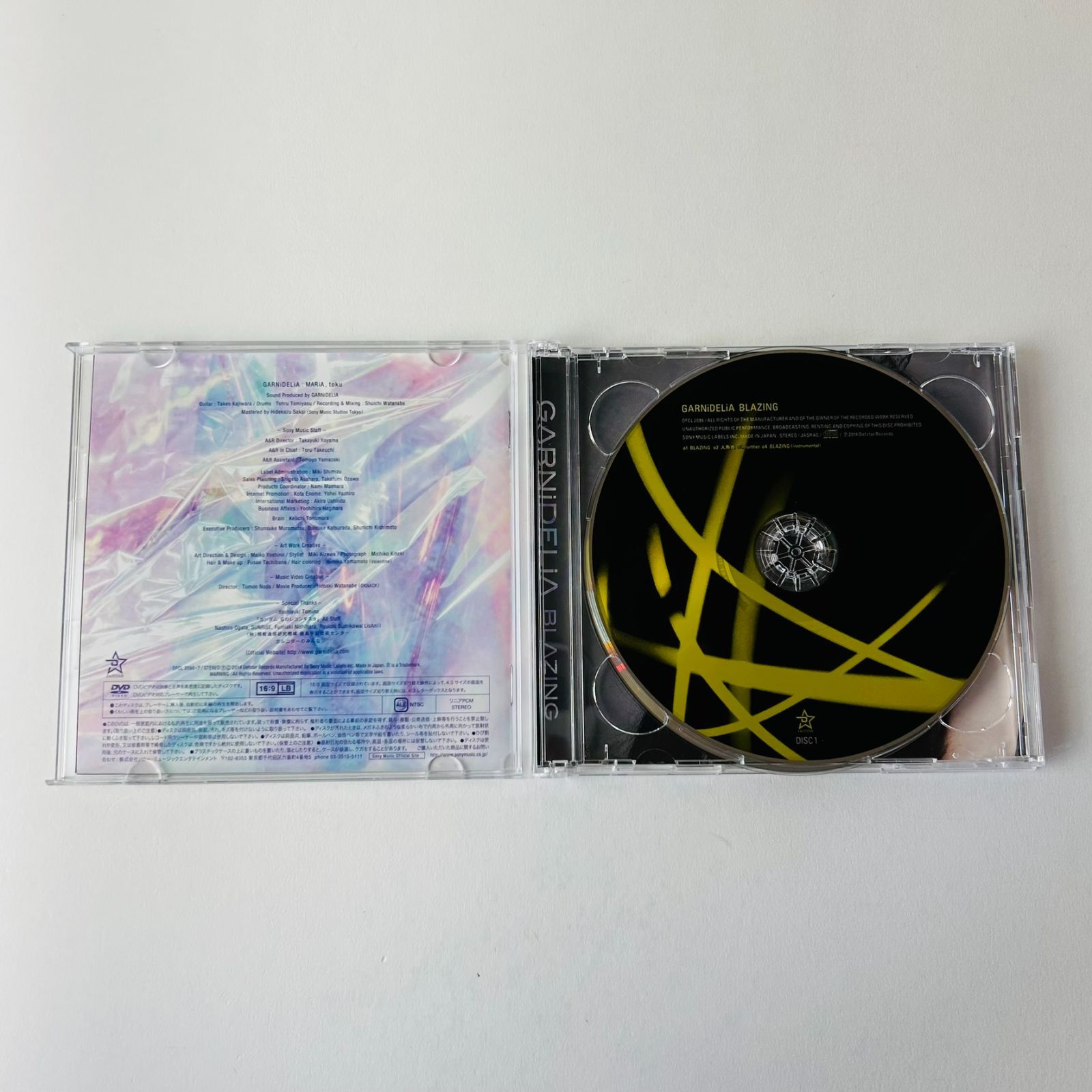 GARNiDELiA BLAZING 初回生産限定盤 CD+DVD直筆サイン入り CD 直筆サイン GARNiDELiA BLAZING CD+DVD 初回限定盤