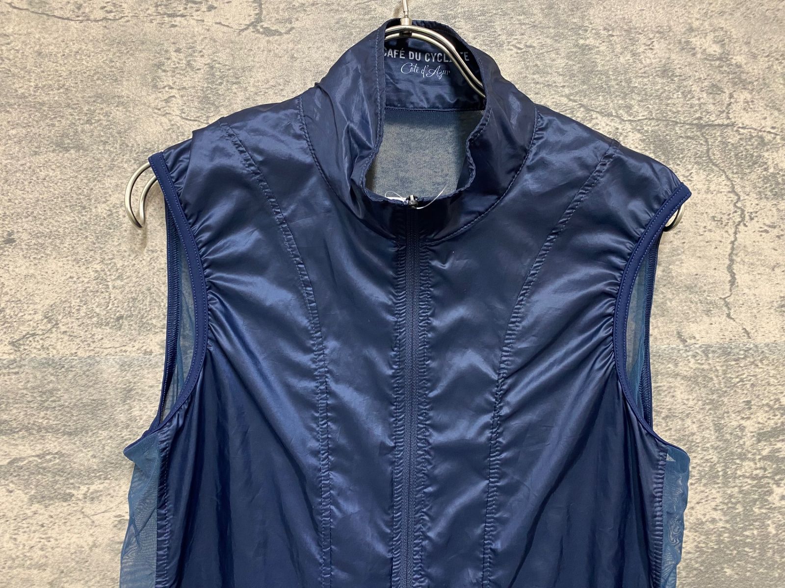 JY621 カフェドシクリステ CAFE DU CYCLISTE Petra man Gilet ジレ