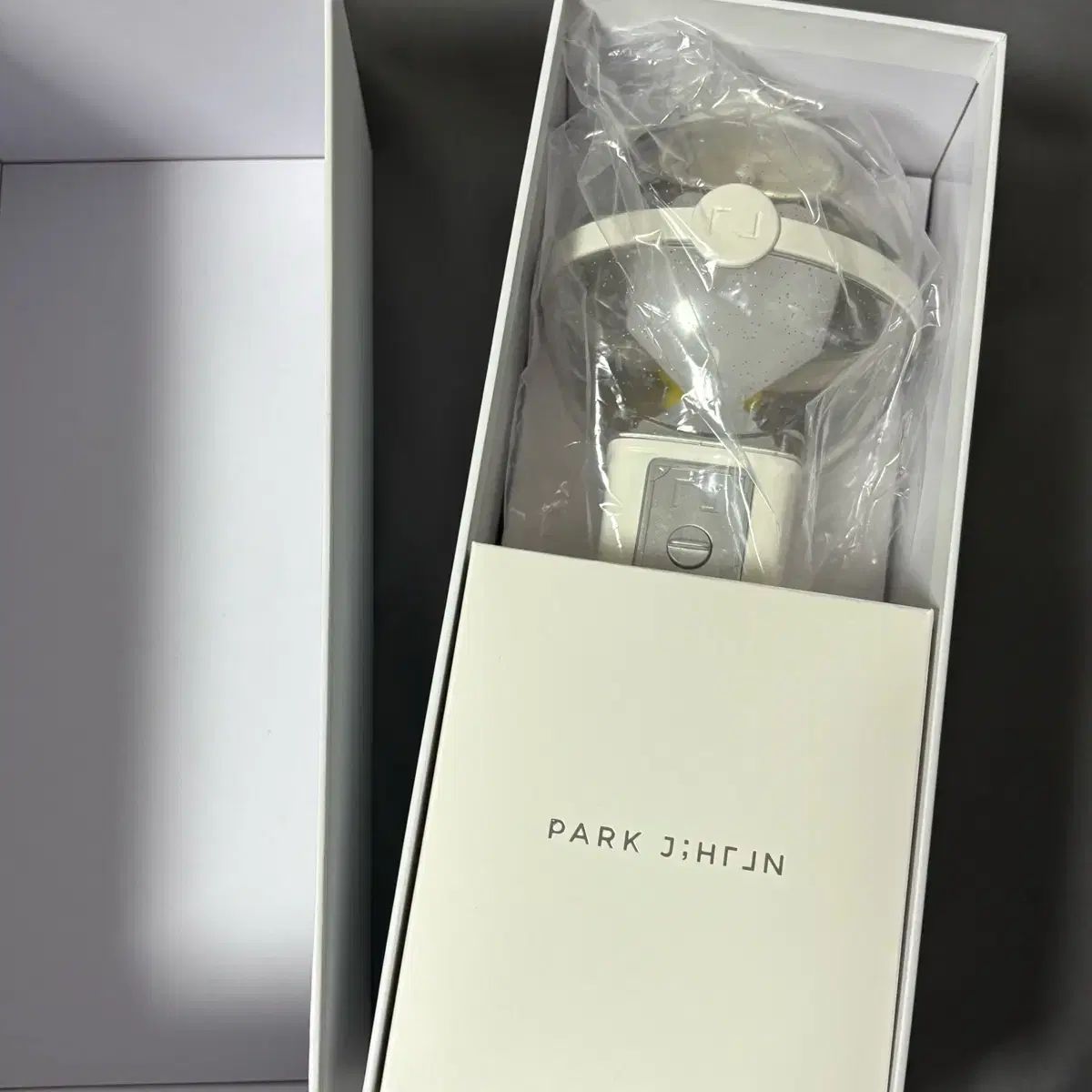 パクジフン - ペンライト JI HOON PARK park .: 公式ペンライト⁄PARK