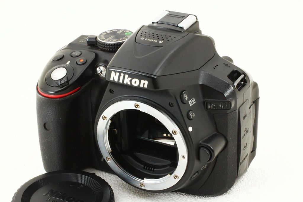 Nikon D5300 ボディ　ジャンク カメラ ジャンク品 Nikon ニコン D5300 ボディ◇2416万画素,デジタル一眼