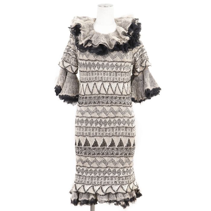 極美品】CHANEL シャネル フリルニットワンピース サイズ 38 極美品】CHANEL シャネル フリルニットワンピース サイズ 38