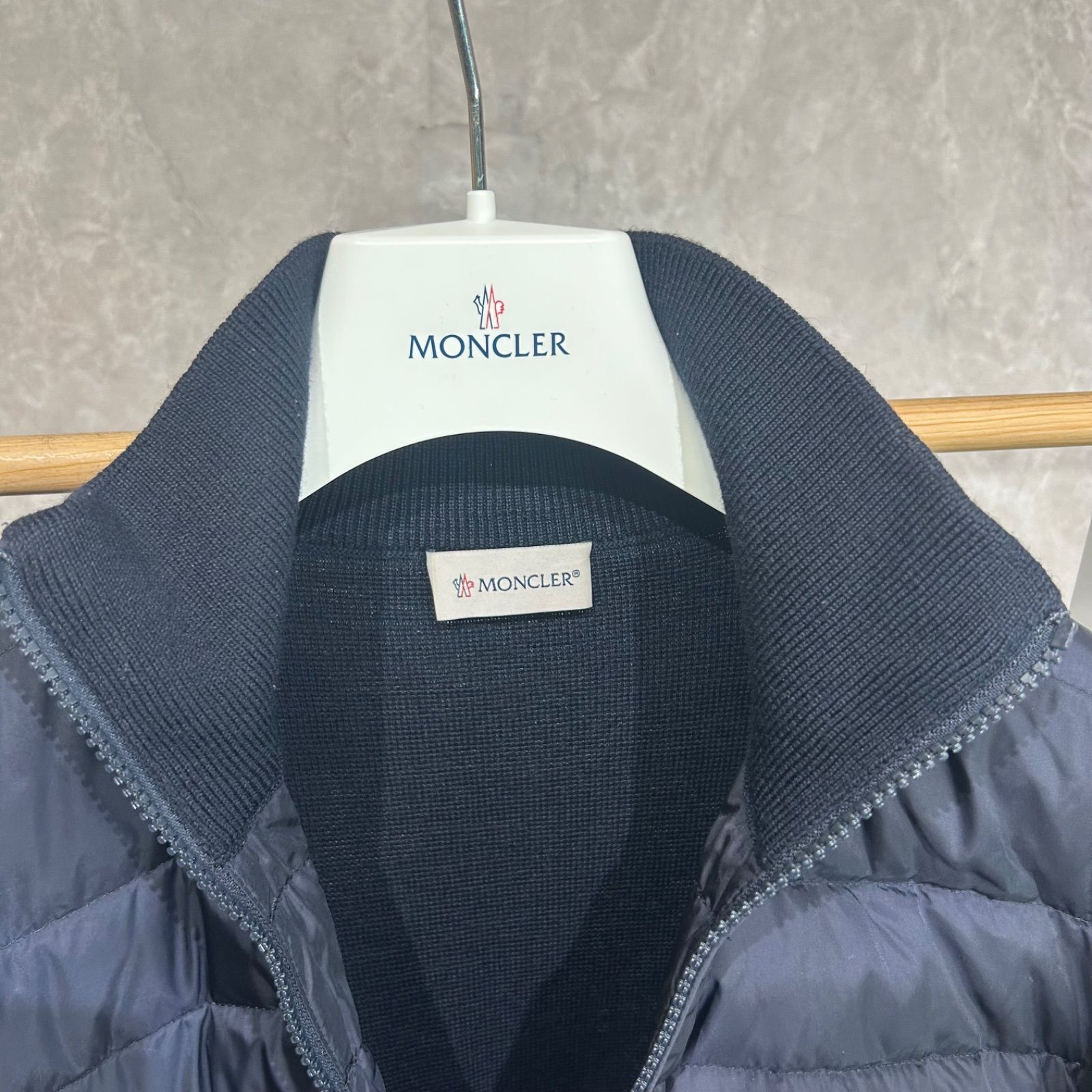 MONCLER モンクレールダウンニット切り替えジャケットネイビーS - メルカリ
