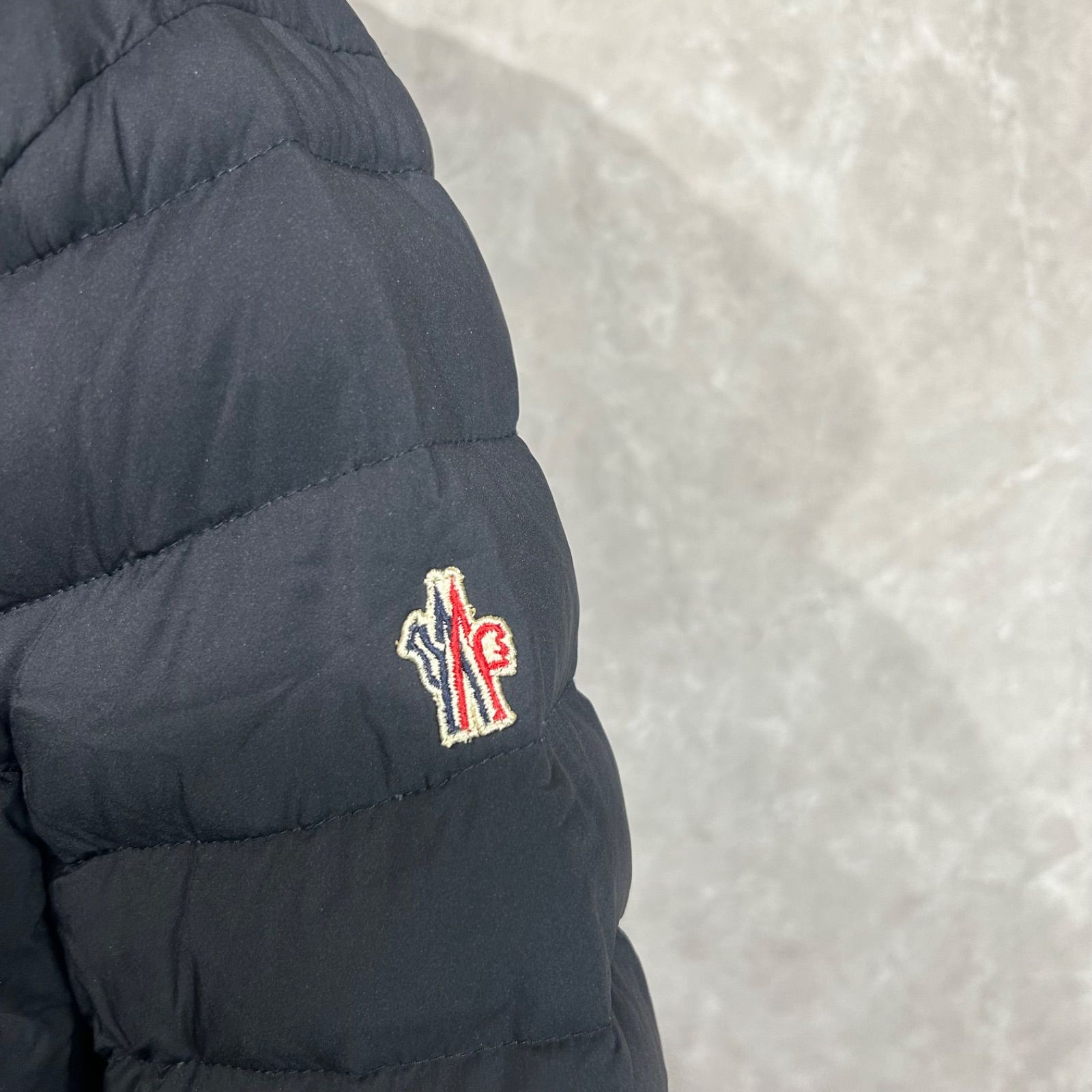 レアサイズタグ付き】 MONCLER モンクレールグルノーブルBRUCHE ダウン 