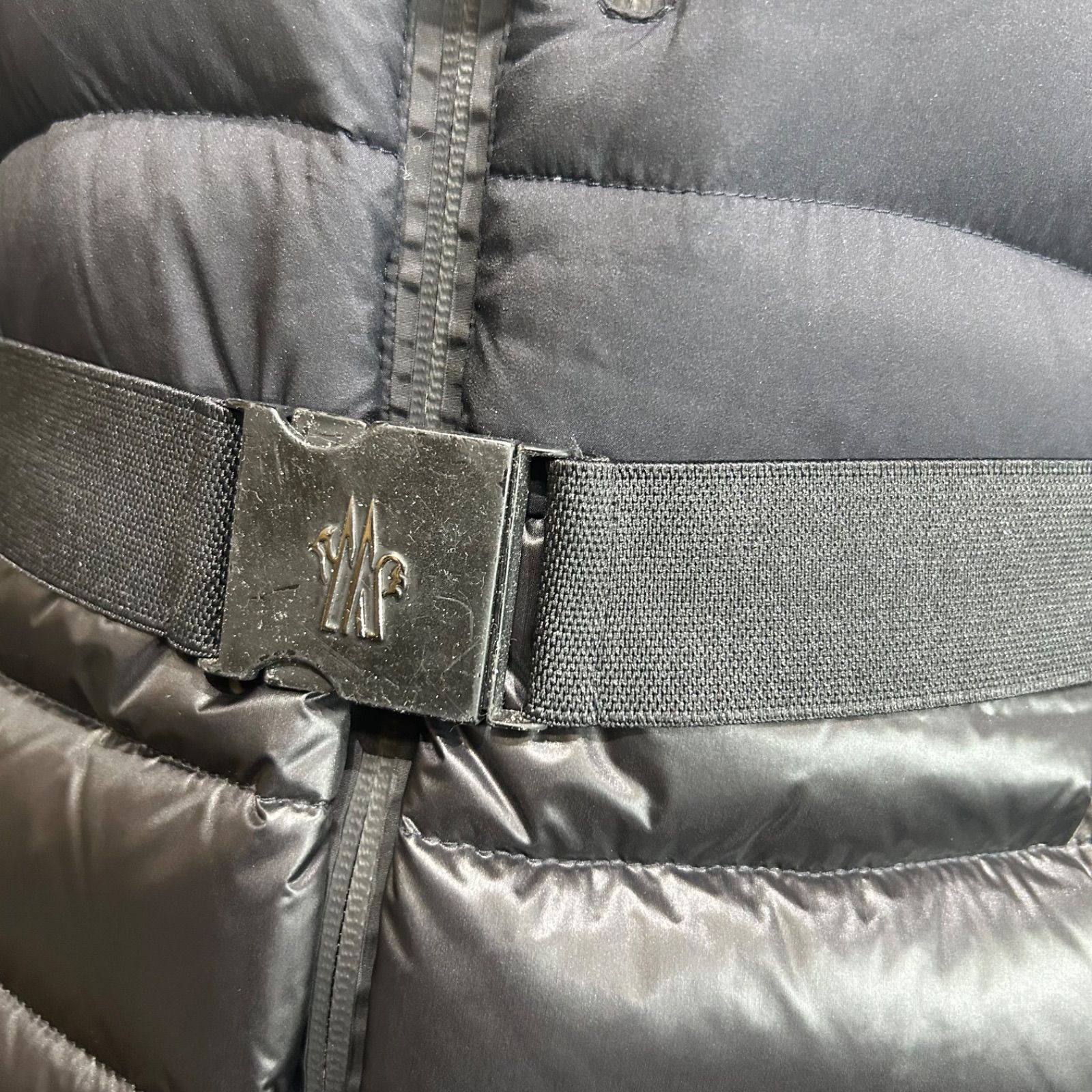 レアサイズタグ付き】 MONCLER モンクレールグルノーブルBRUCHE ダウン 