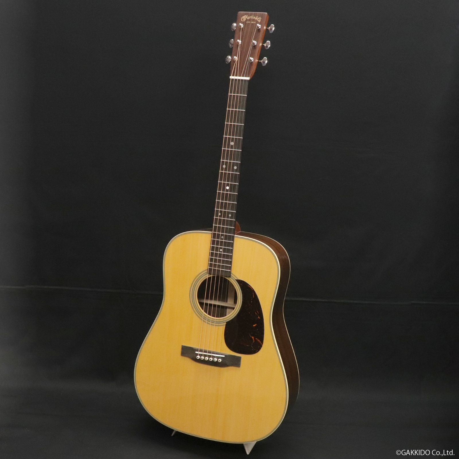 Martin 2025年 マーチン D-28 新品同様 超メルカリ市対応値下げ！ 新品】 Martin D-28 (2025新仕様) - メルカリ