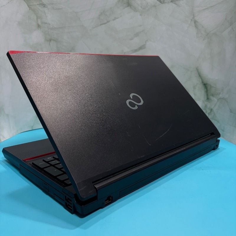 美品】富士通ノートPC Corei5 SSD Win11 Office - メルカリ