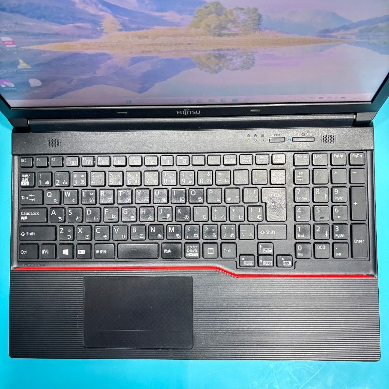 Win11 SSD】富士通 LIFEBOOK A574/H - メルカリ