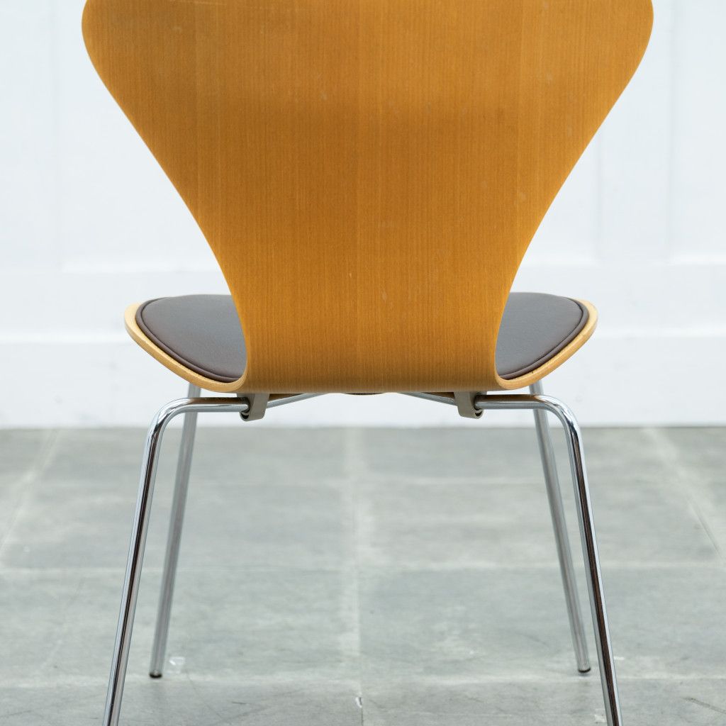 【発送の場合は即購入不可】 正規品 Fritz Hansen セブンチェア 3107 名作 椅子 フロントパディング 北欧 デンマーク アルネ ヤコブセン フリッツハンセン 97070 FRITZ HANSEN SERIES 7 / フリッツ・ハンセン セブンチェア フロント