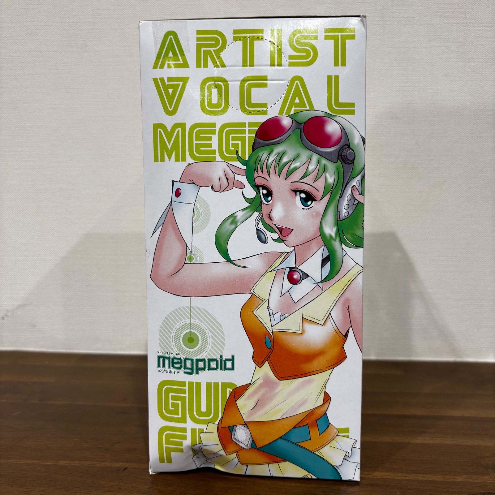 OneMall provides Mercari products: 希少 未開封 メグッポイド GUMI