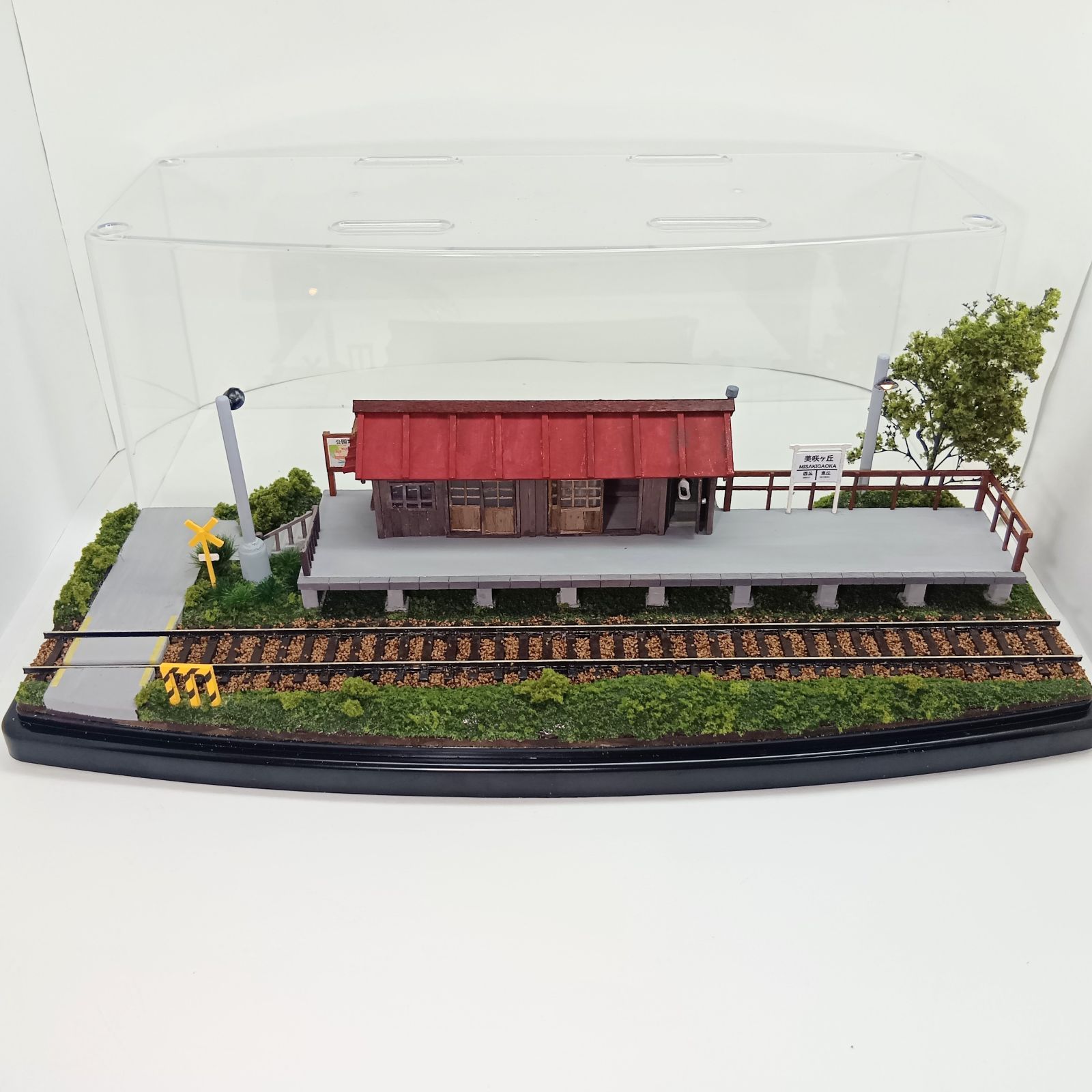 37×26cm Nゲージ用 鉄道ジオラマ展示台 車両展示台 鉄道模型 HOゲージ