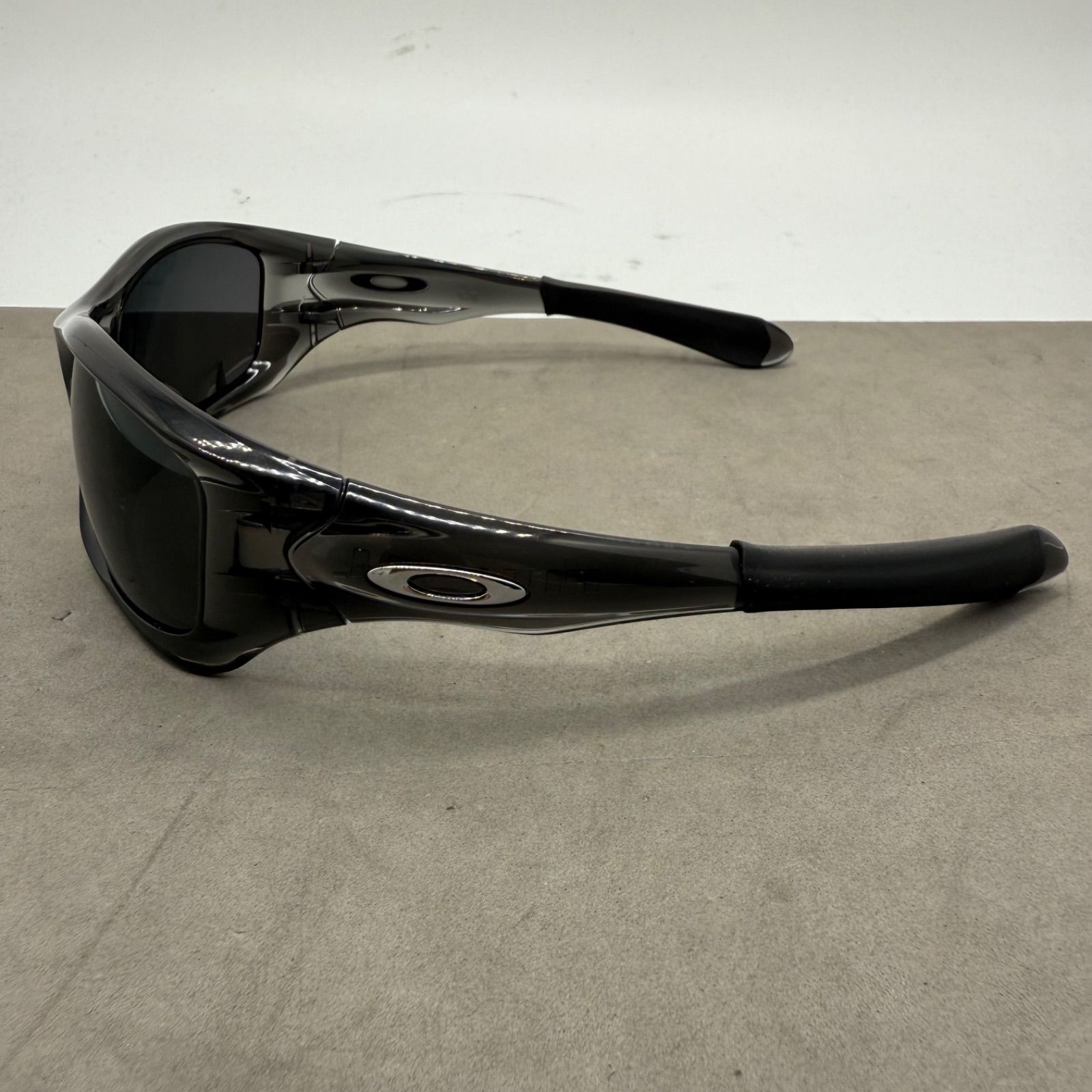 OAKLEY tech archive PITBULL black sunglasses OO9161-12 オークリー