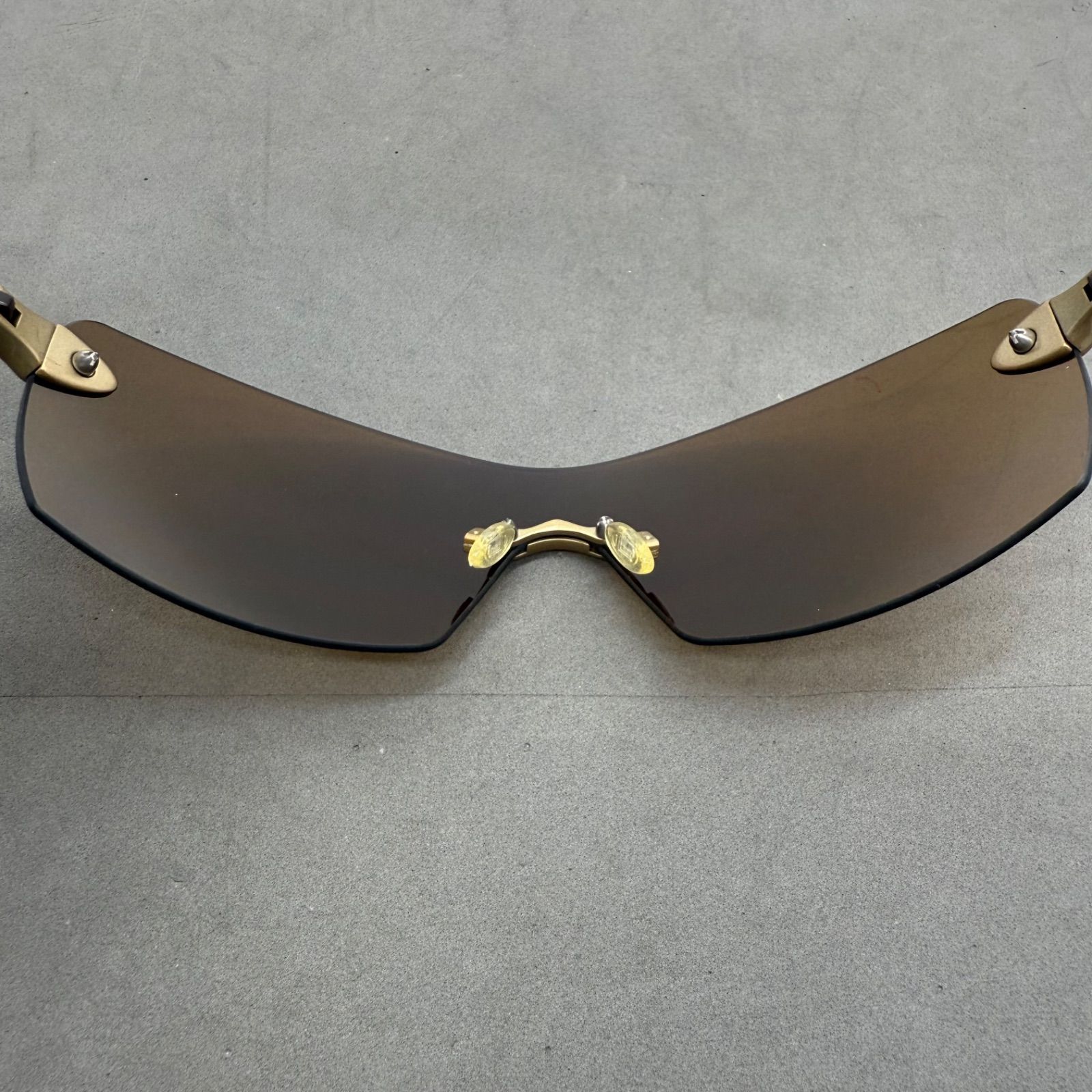 OAKLEY 00s y2k USA tech archive Dartboard Sunglasses Tortoise