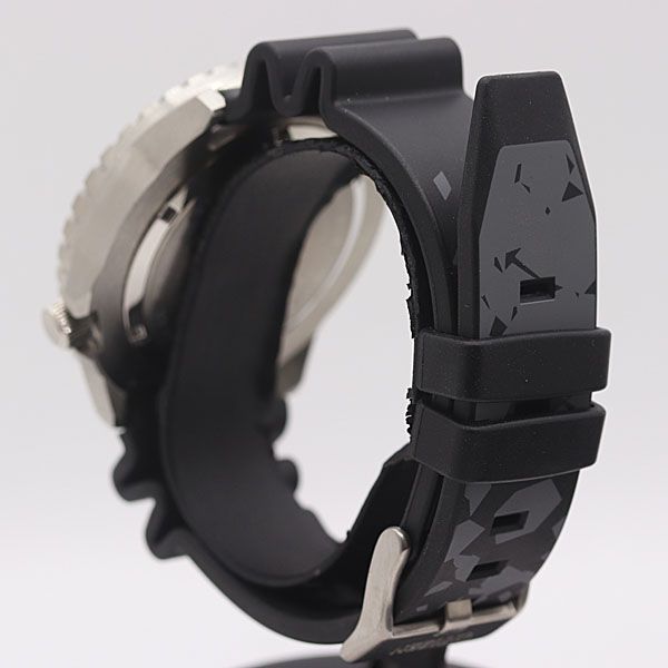 ブラック文字盤 メンズ腕時計