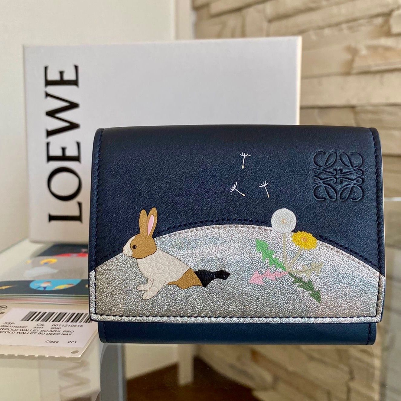 新品未使用 LOEWE(ロエベ) 三つ折り財布 Suna Fujita うさぎ - メルカリ
