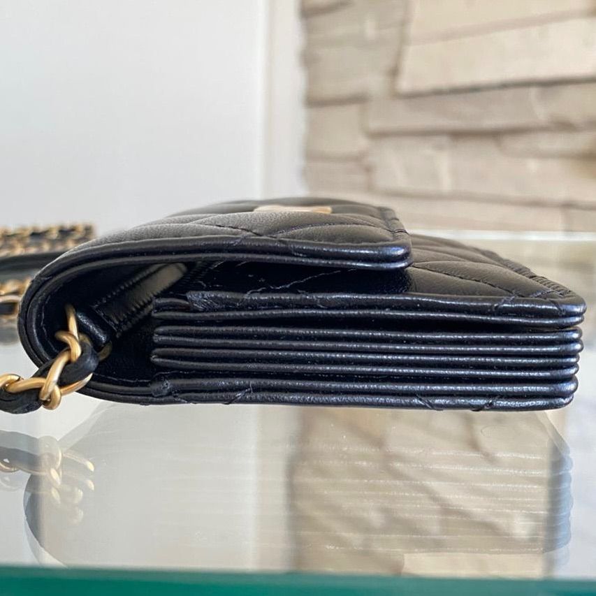 新品未使用 CHANEL(シャネル)チェーンウォレット - メルカリ