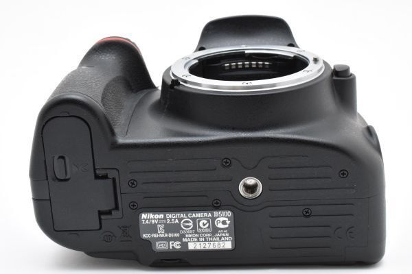 カメラ ☆シャッター数 6945回☆ Nikon ニコン D5100 ボディ デジタル