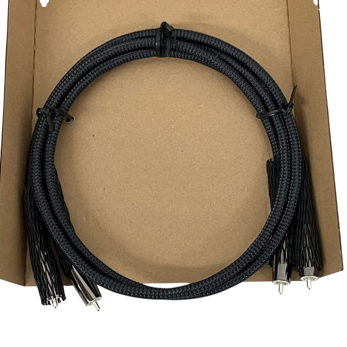 audioquest YUKON RCAケーブル 1m 音響機器 未使用 開封済 T11025747