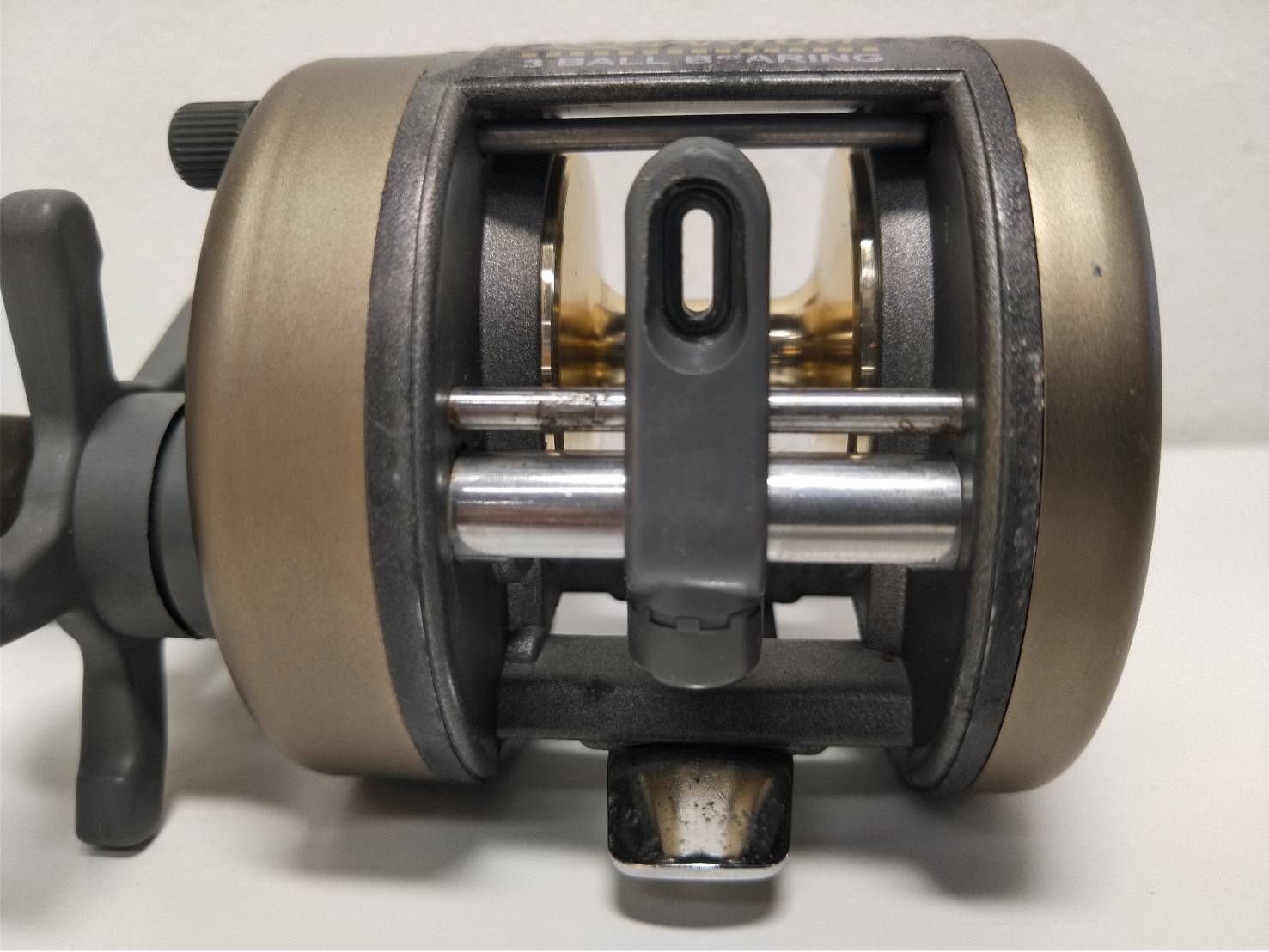 ZEBCO ゼブコ QUANTUM クァンタム IRON IR3 バス