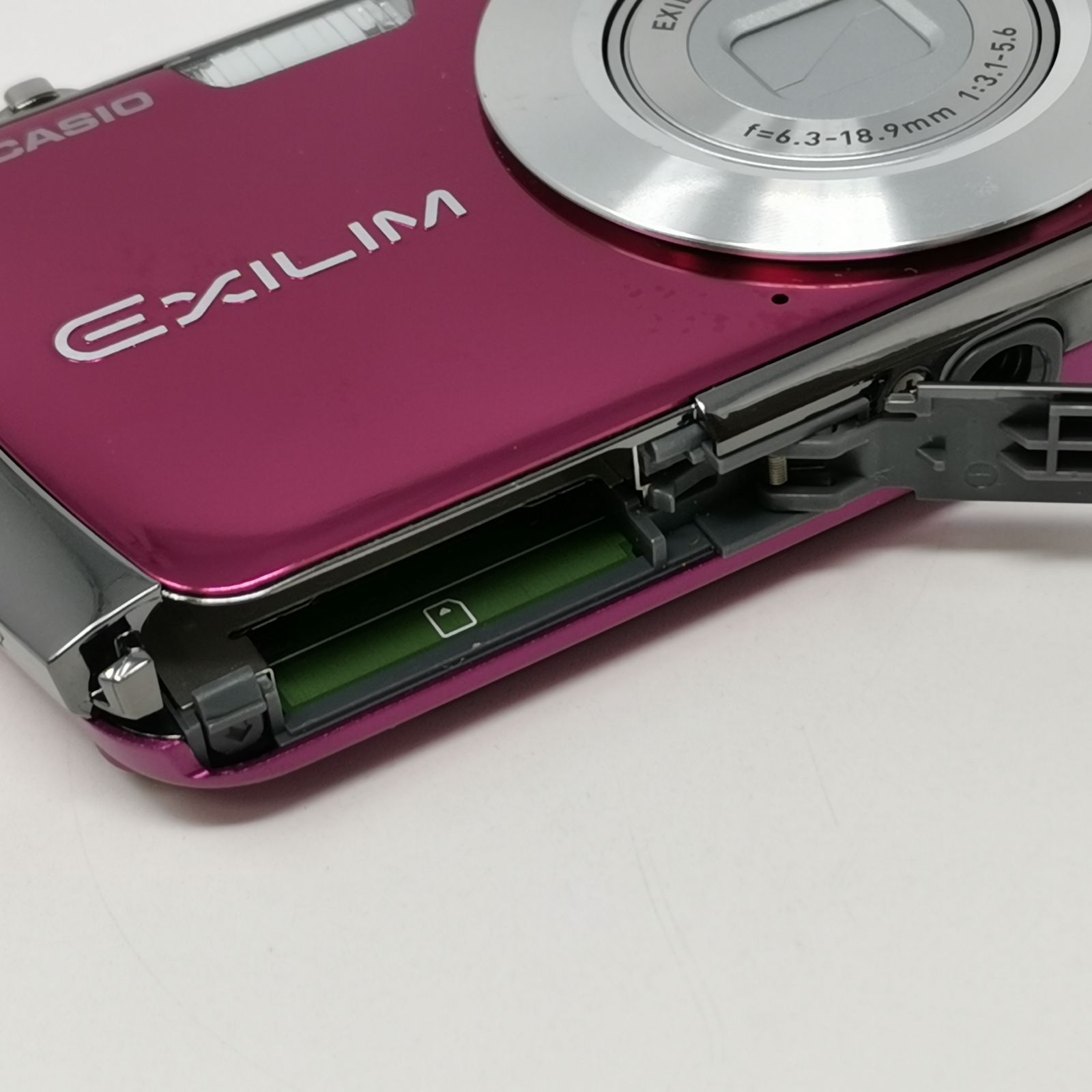 CASIO EXILIM EX-Z1 コンパクトデジタルカメラ 充電器なし