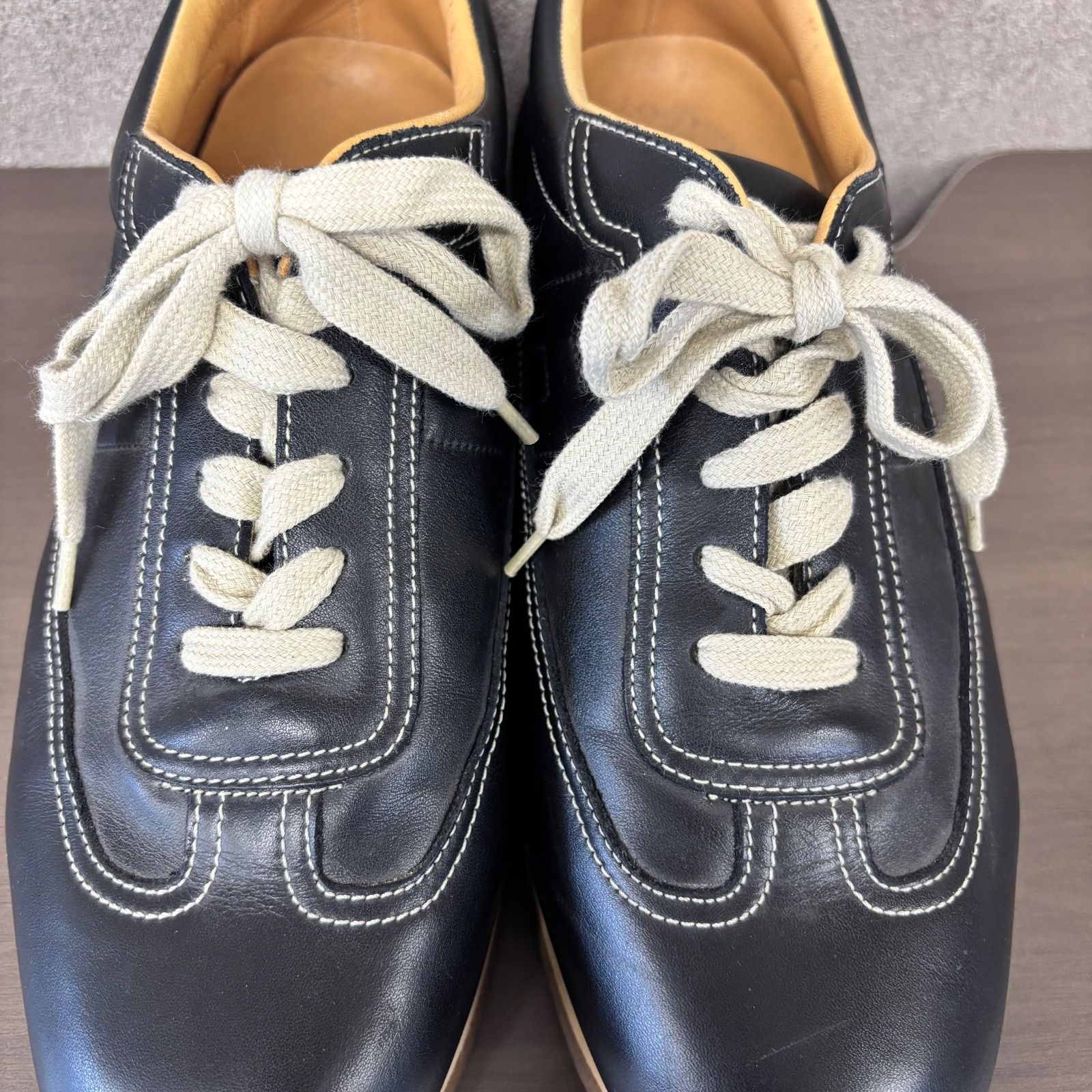 o）HERMES エルメス Hロゴ 黒 レザー スニーカー 42 26.5 - メルカリ