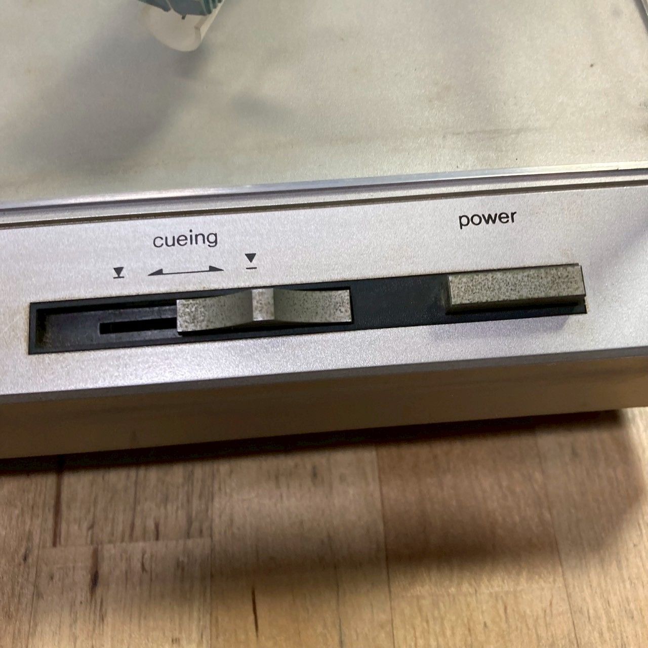 Technics ターンテーブル SL-D303 - メルカリ